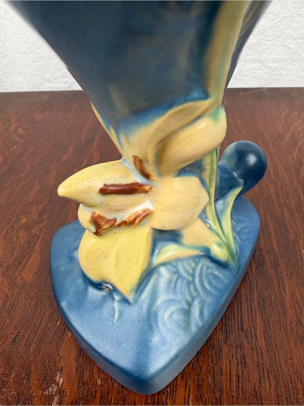 Vintage Roseville Zephyr Lily 203-6 Blue Cornucopia Vase 1946 Art Pottery